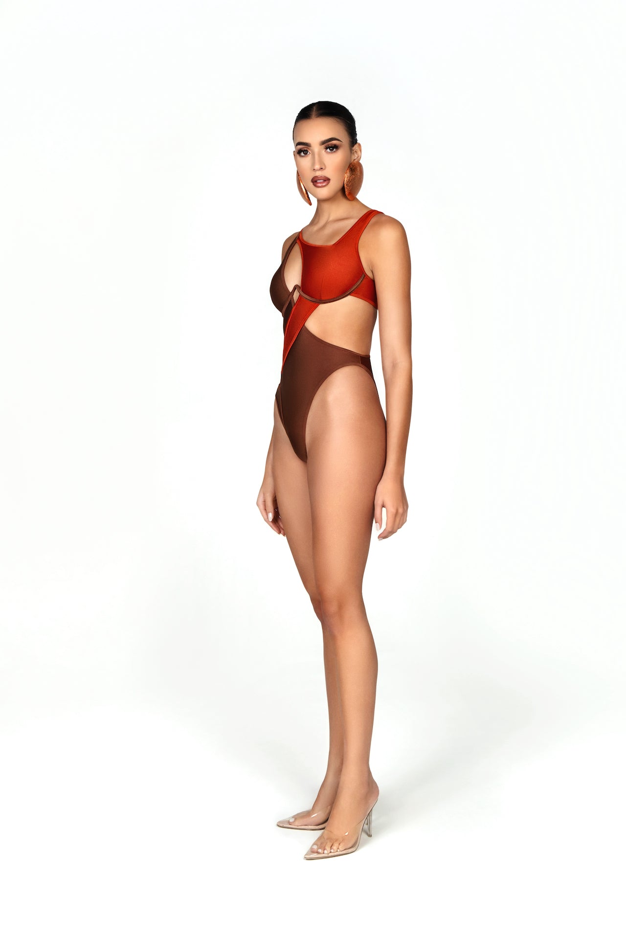 AMBER ONEPIECE