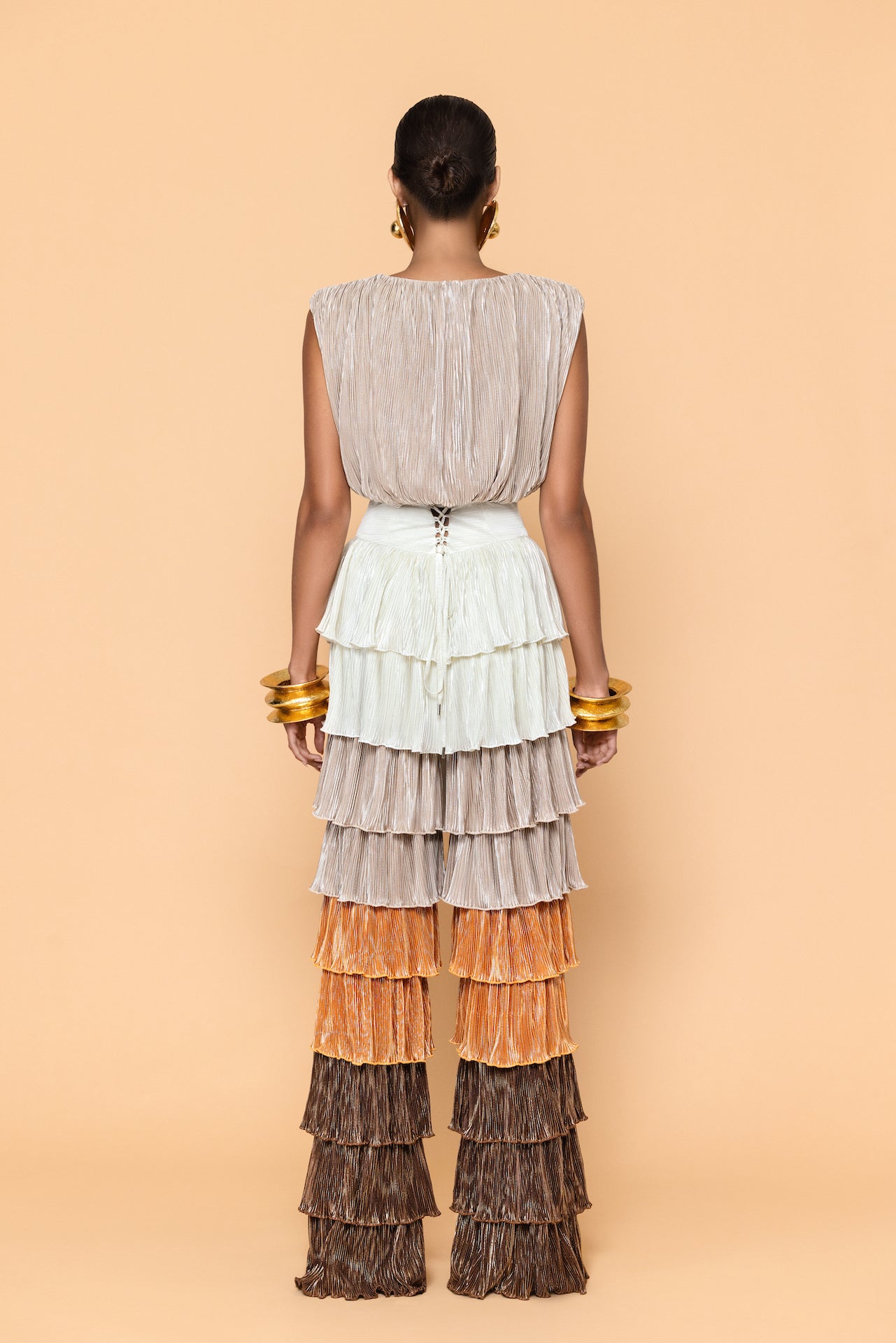 CASSANDRA TOP