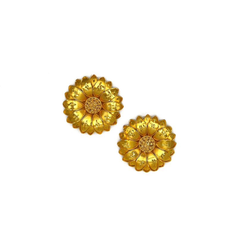 Kavyar Earrings